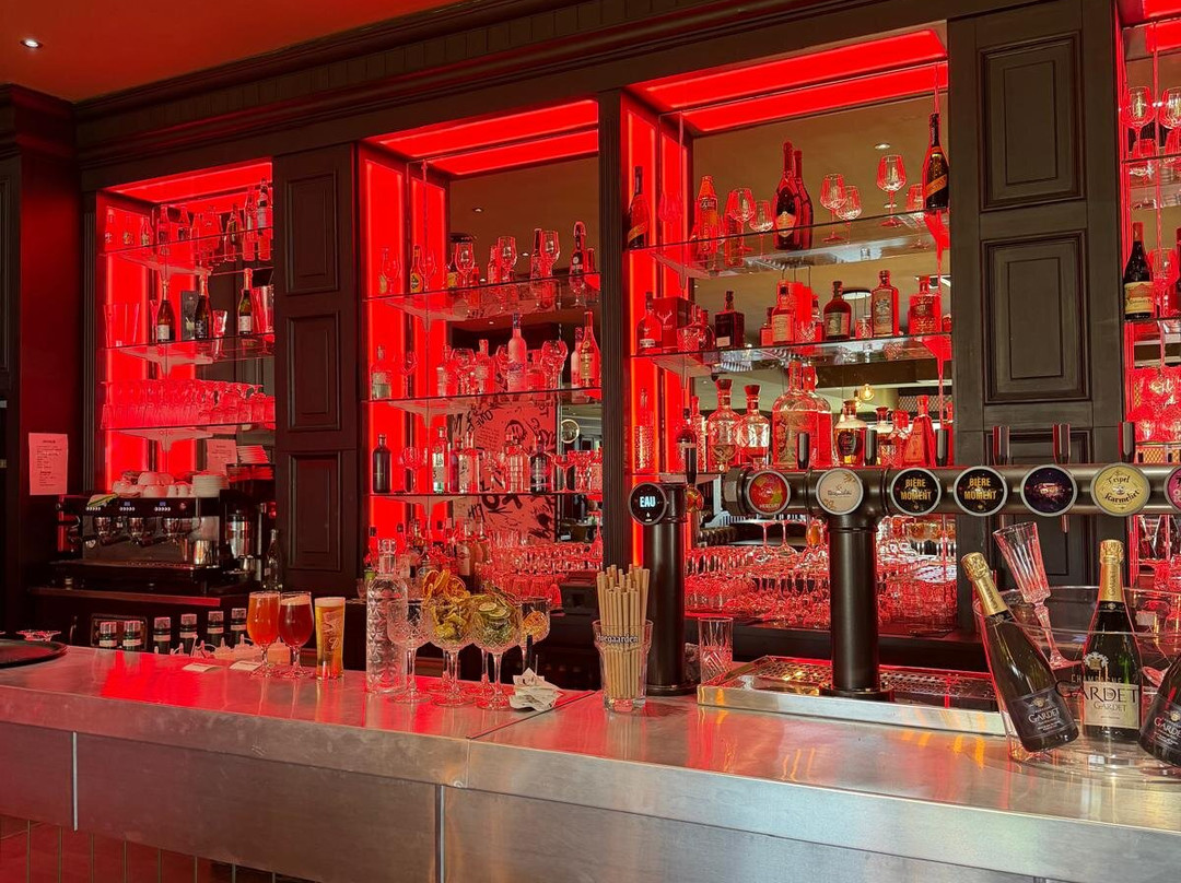 Lipstick Restaurant - Villars