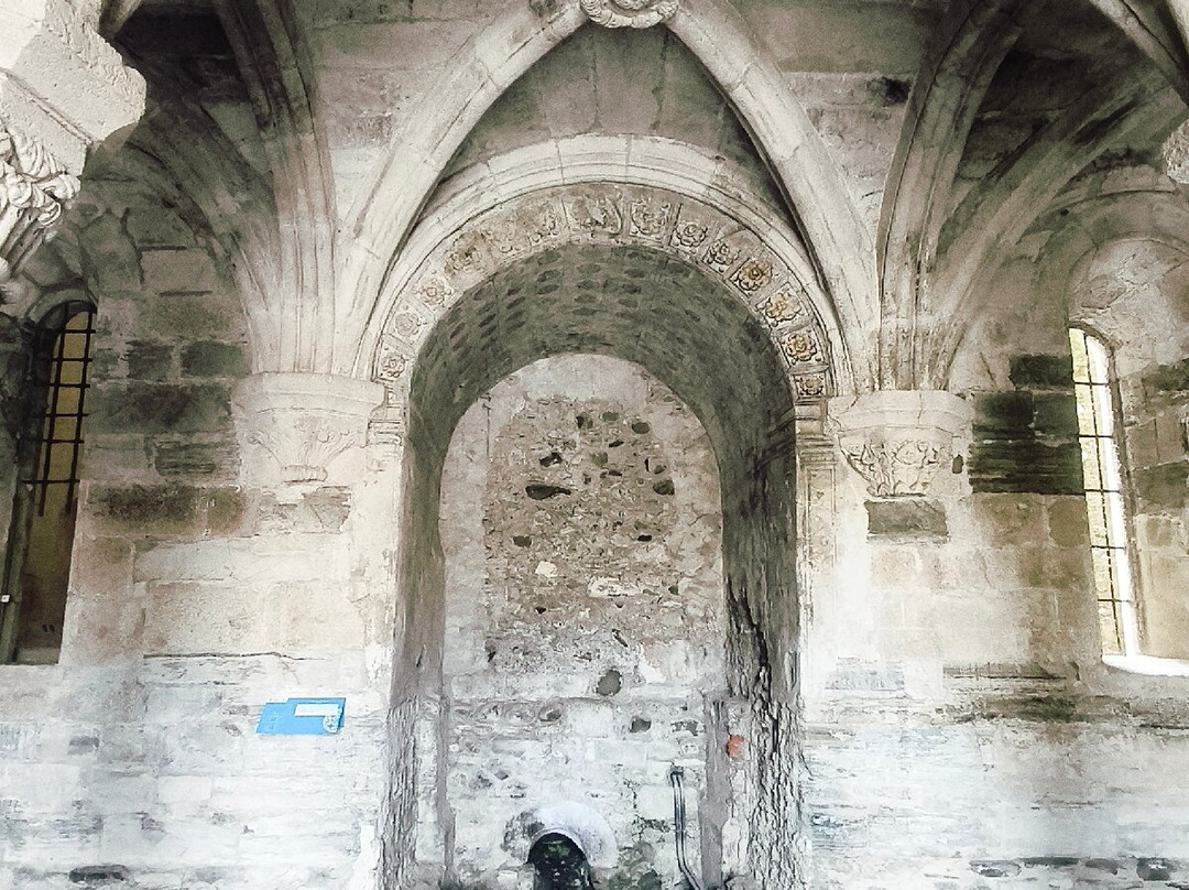 Monasterio de Santa María de Carracedo-Carracedelo必去景点
