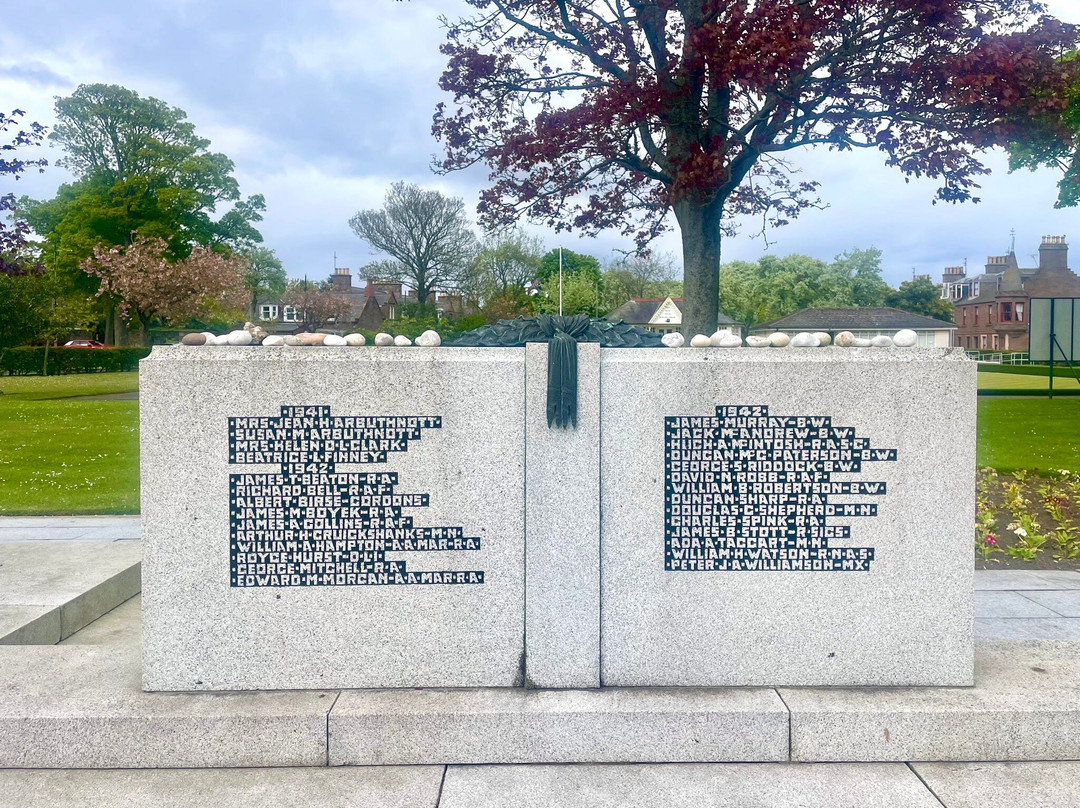 Montrose War Memorial-Montrose必去景点