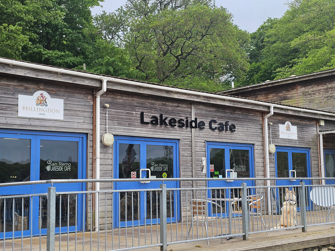 Lakeside Cafe主图