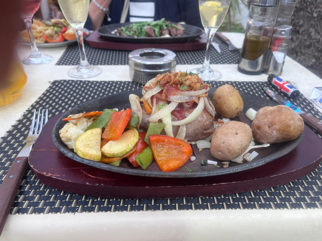 Palmeras Beach Restaurant