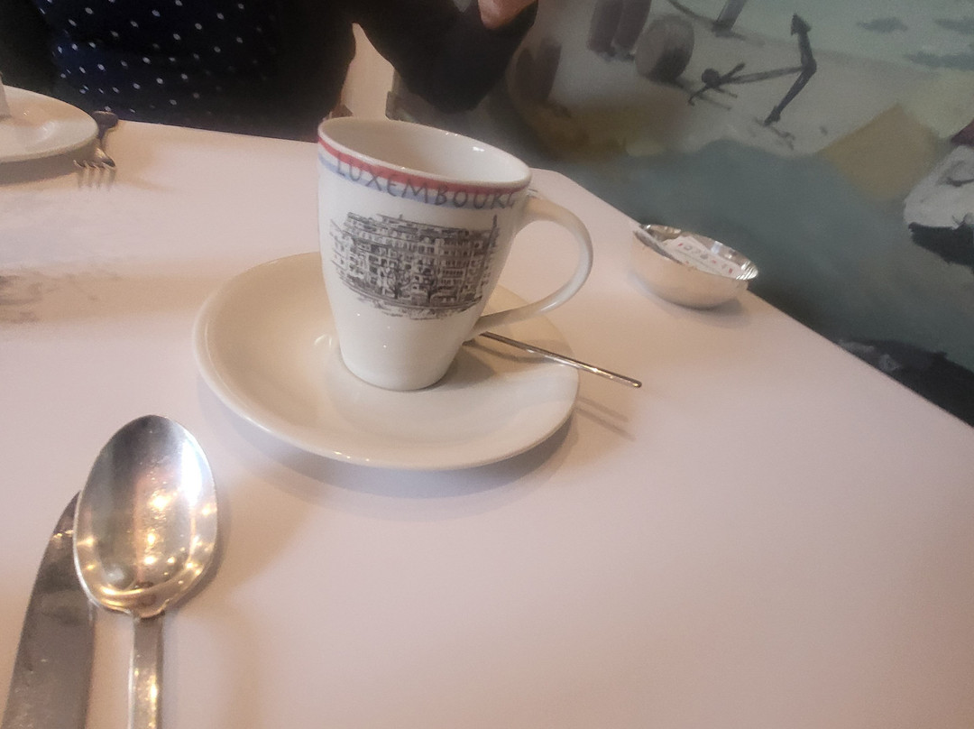 克拉瓦兹大酒店主图