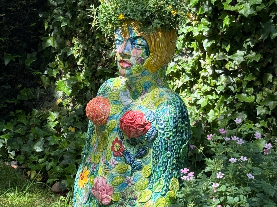 Showborough House Sculpture Garden-图克斯伯里必去景点