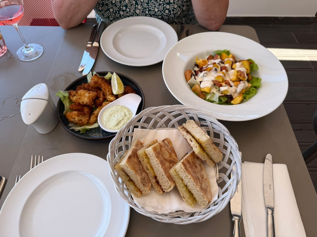 Pier One Restaurant Grill Terrace