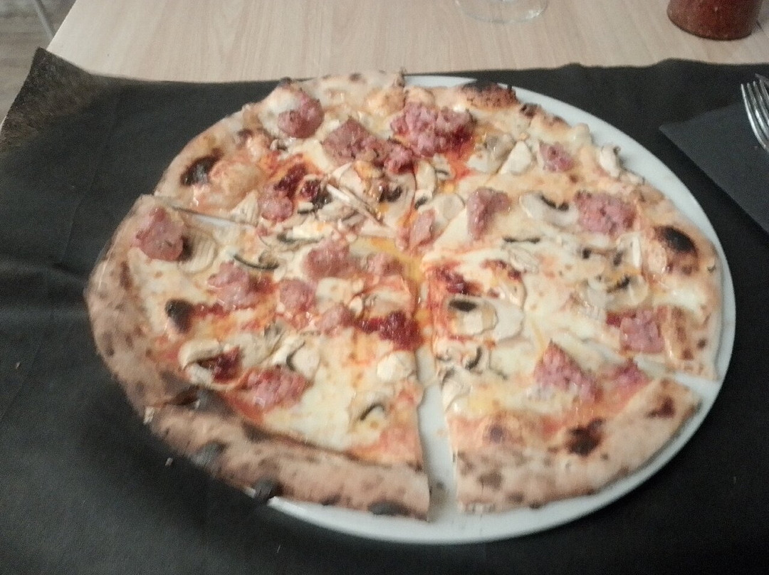 Da Valerio (pizzeria Horno De Leña)
