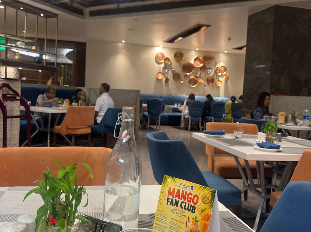 查漠丽笙酒店主图