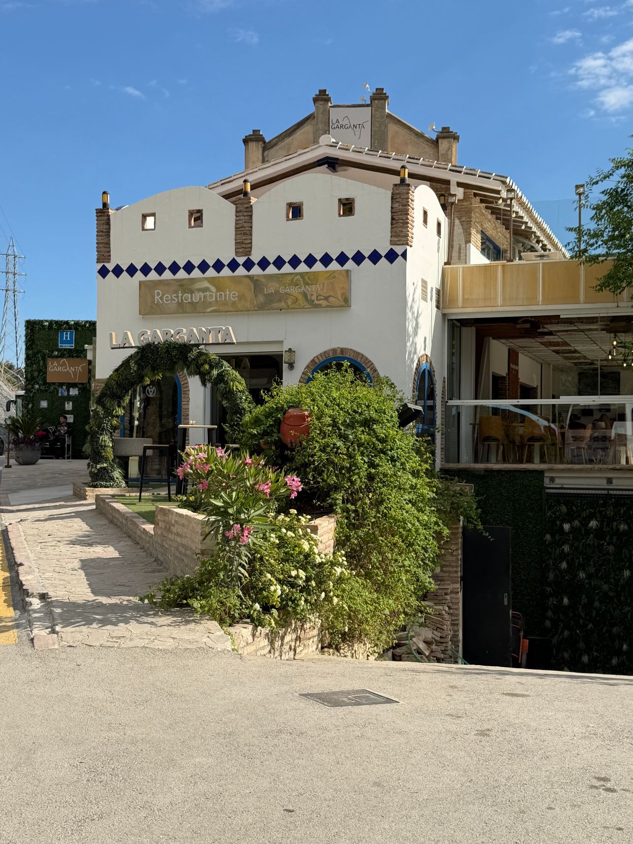 柯波尔佳甘塔酒店-旅行者