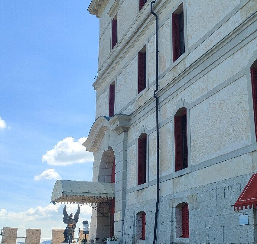 CastelBrando Museum-Cison Di Valmarino必去景点