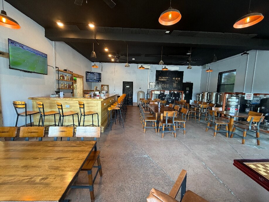 Pine Island Tap House