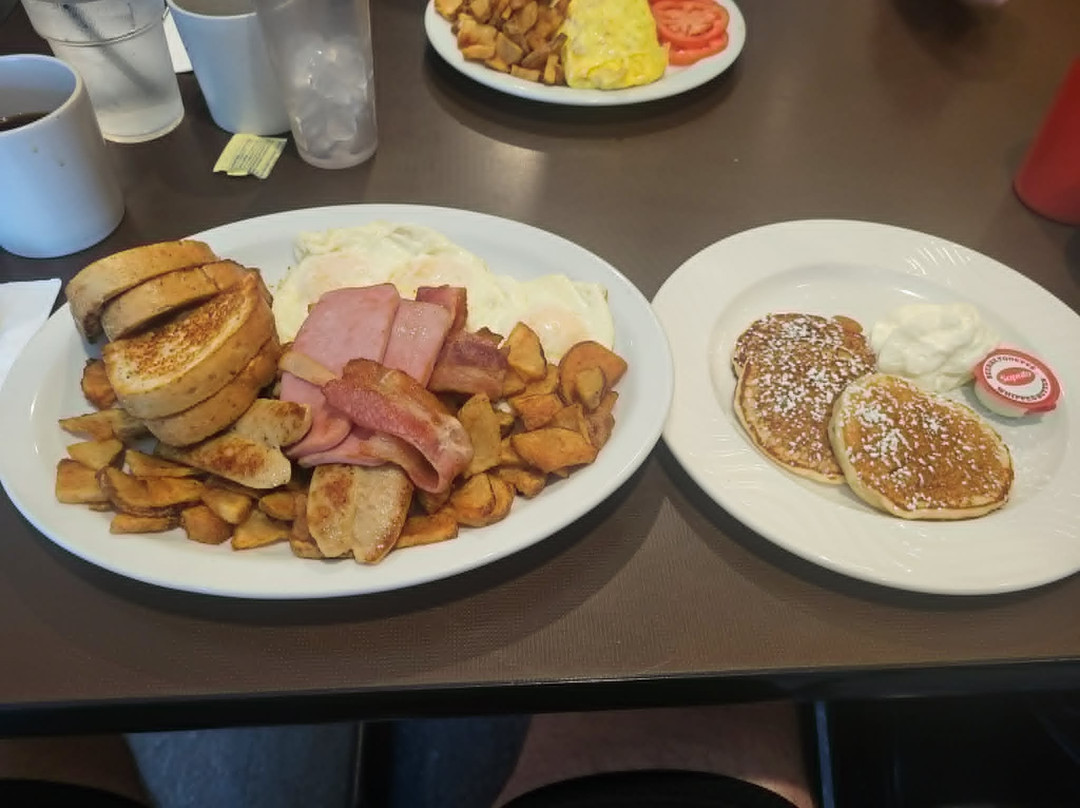Charlee's