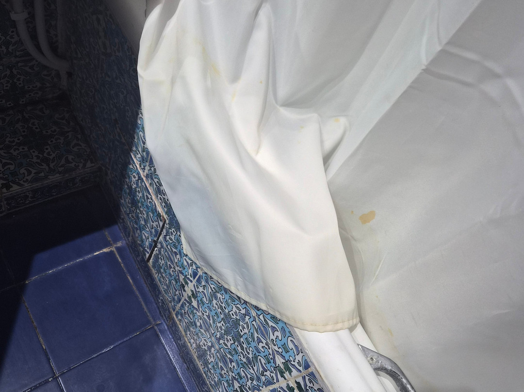 耶尼尼酒店主图