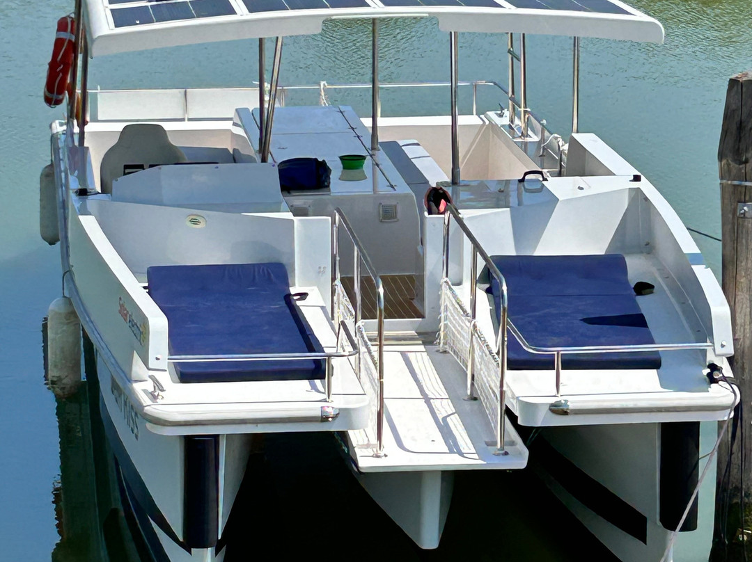 4 Venti Boats-Porto Santa Margherita必去景点