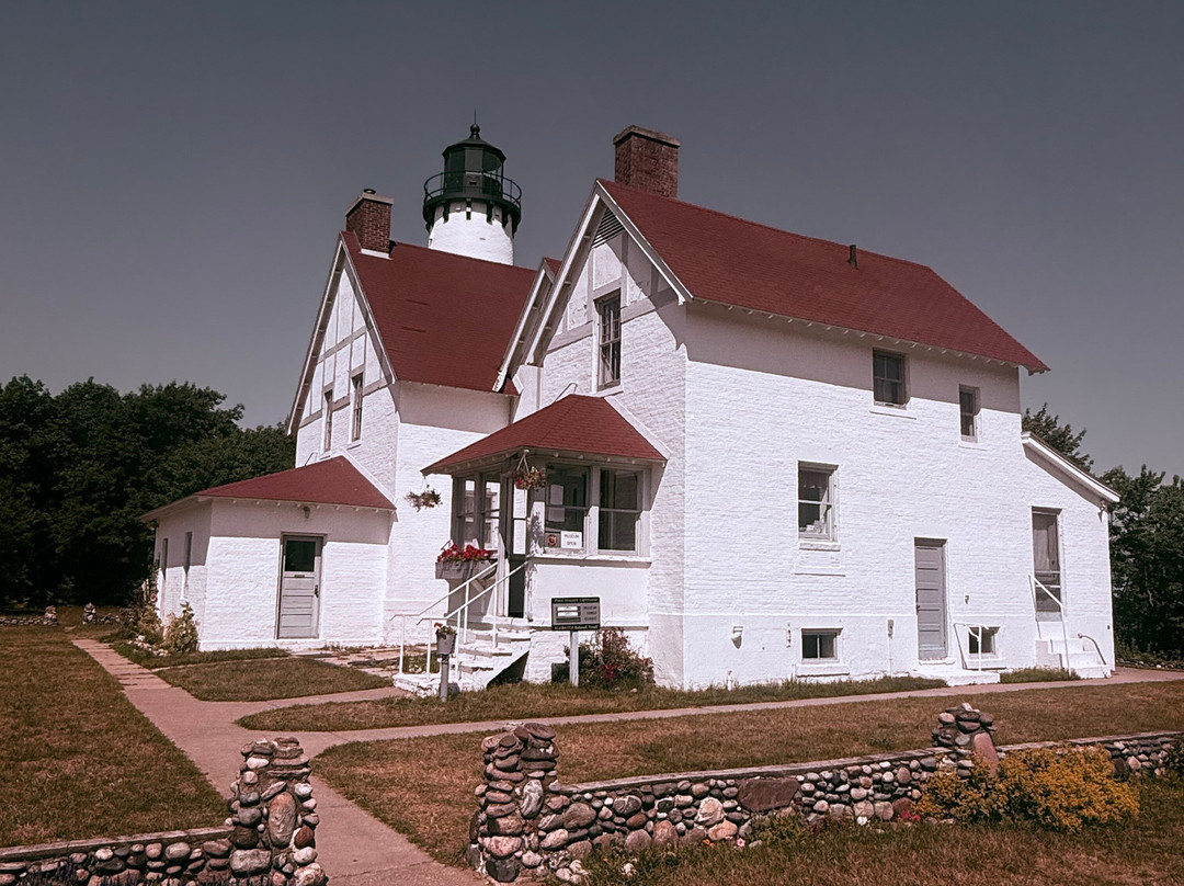 Point Iroquois Light Station-Brimley必去景点