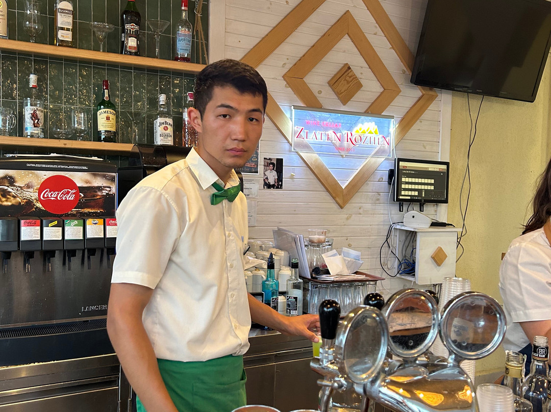 日出全套房度假酒店 - 全包主图