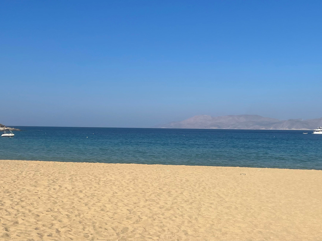 Mylopotas Beach-埃欧斯岛必去景点