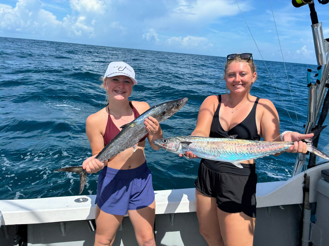 Fired Up Fishing Charters-卡纳维拉尔港必去景点