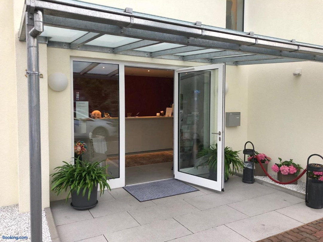 Ubstadt-Weiher酒店住宿-Kraichgauhotel