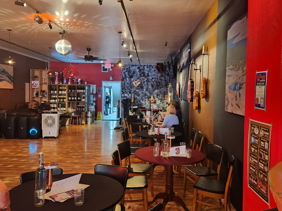 The Laughing Crab Gallery & Tasting Room-弗洛伦斯必去景点