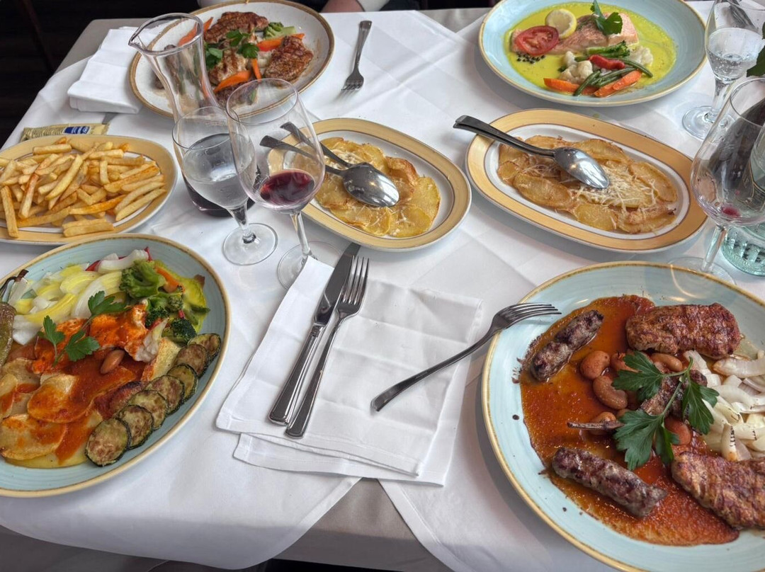 Christos Restaurant