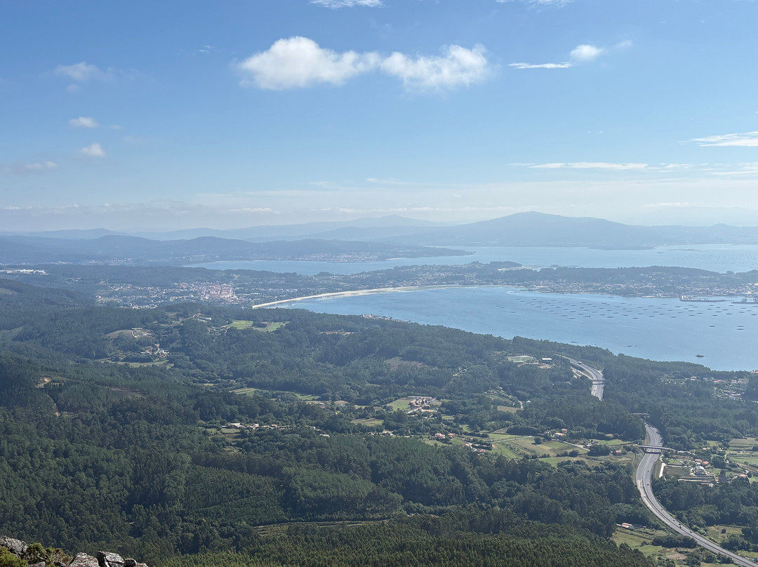 Curota Viewpoint-A Pobra do Caraminal必去景点