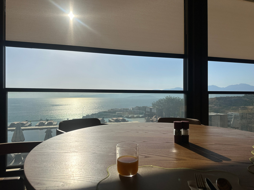 伊罗达伊利安平房酒店主图