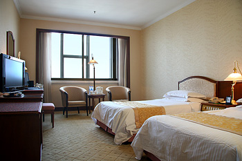 华融饭店-客卧