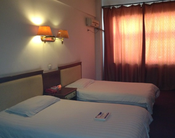 石嘴山旺元快捷酒店兰花花大武口店