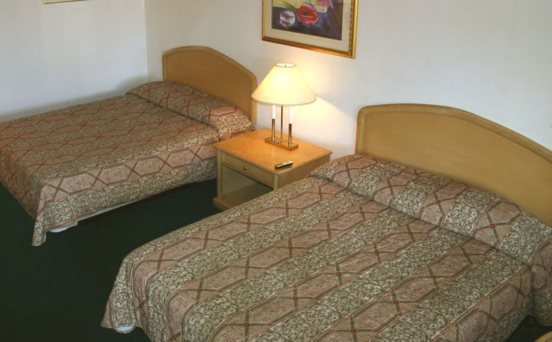 Heritage Inn Express