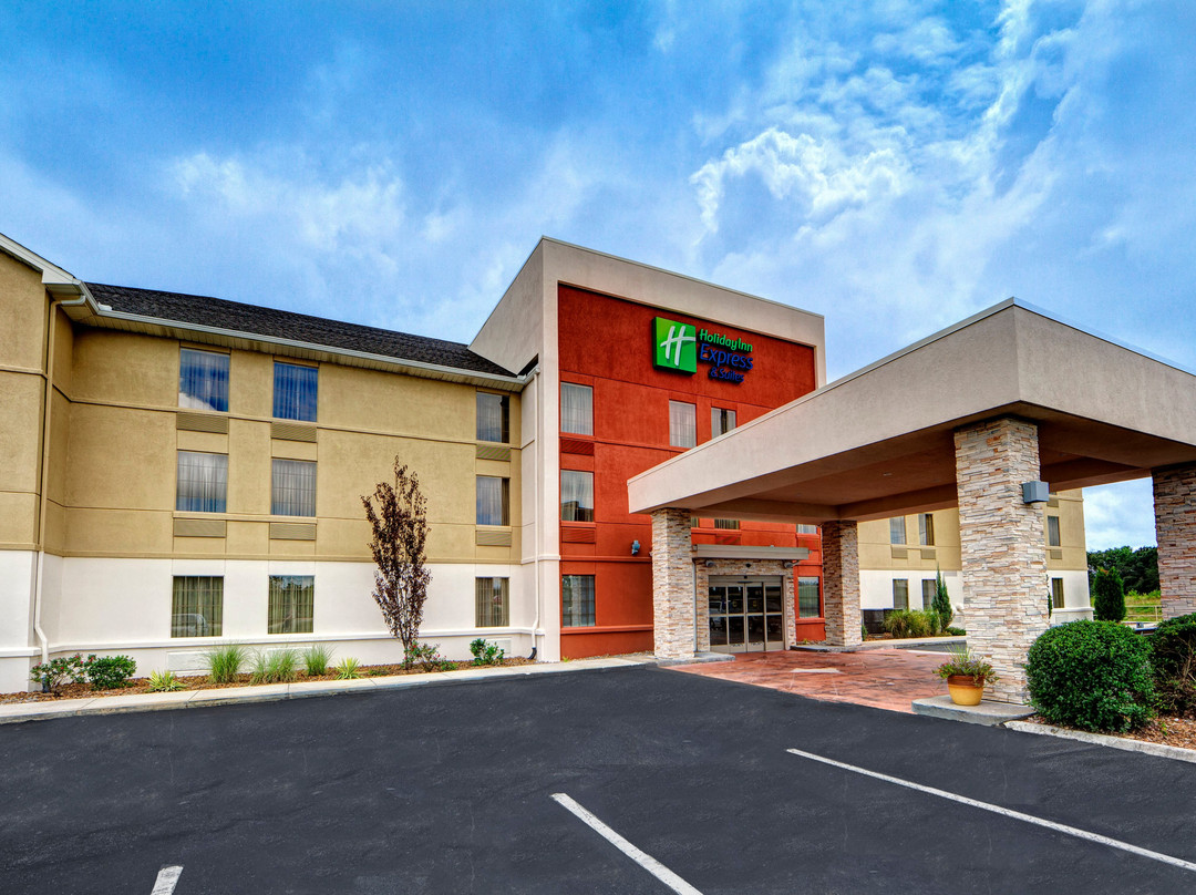Holiday Inn Express & Suites Crossville by IHG主图