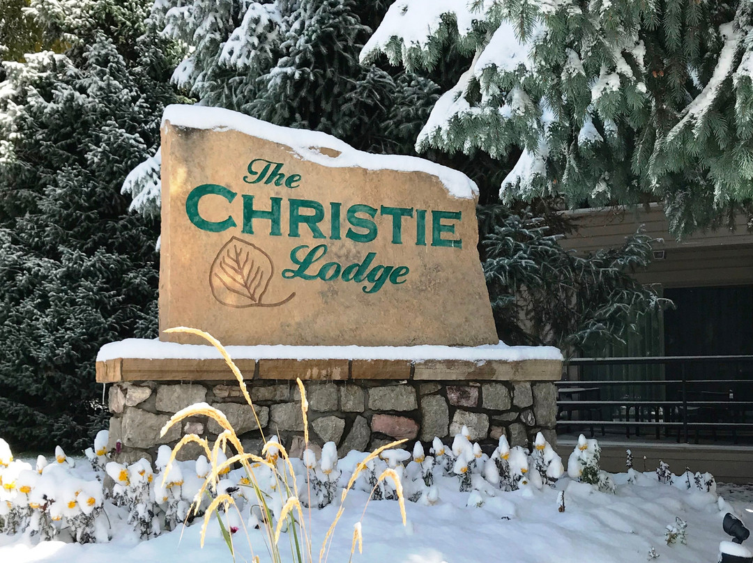 Christie Lodge主图