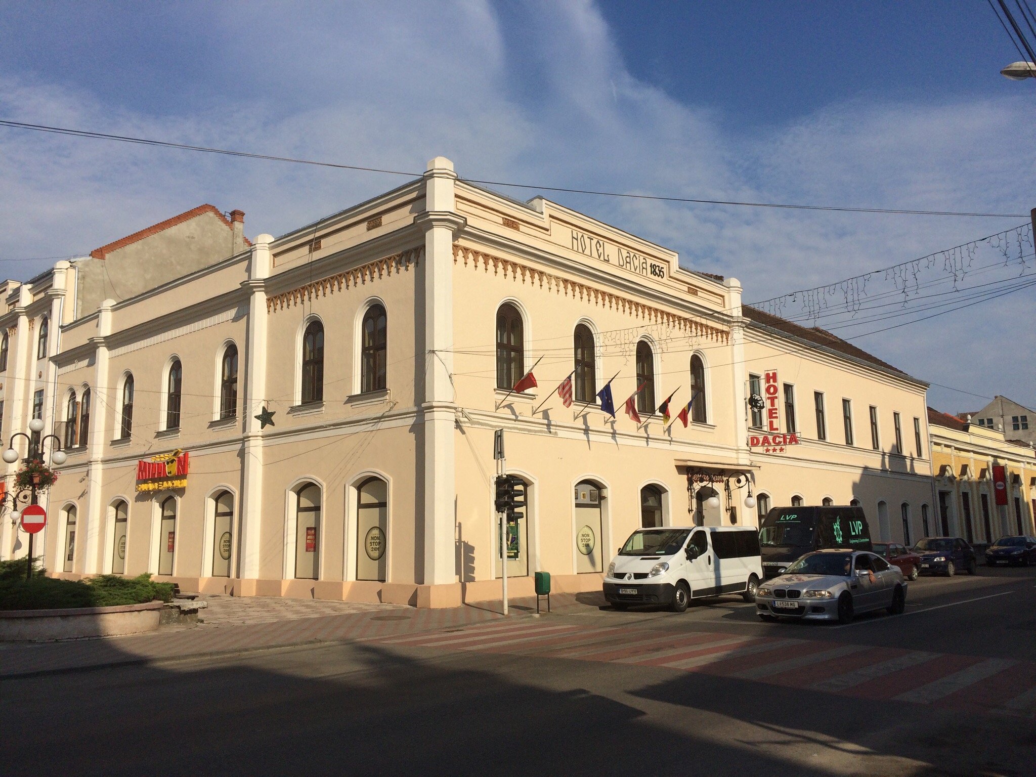 Hotel Dacia-官方