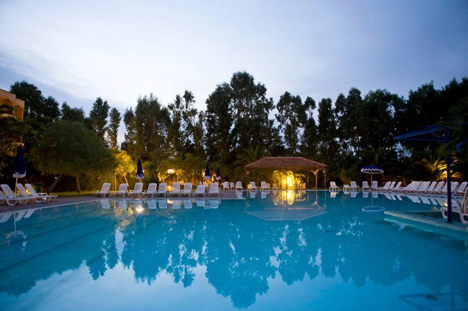 Araba Fenice Village
