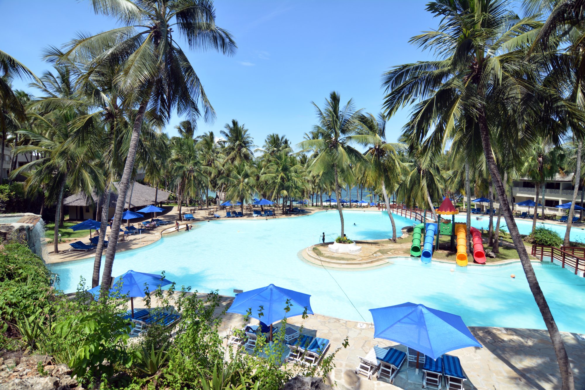 PrideInn Flamingo Beach Resort & Spa-官方