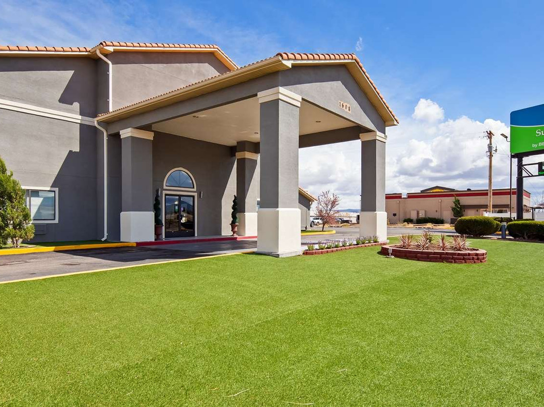 SureStay By Best Western Grants主图