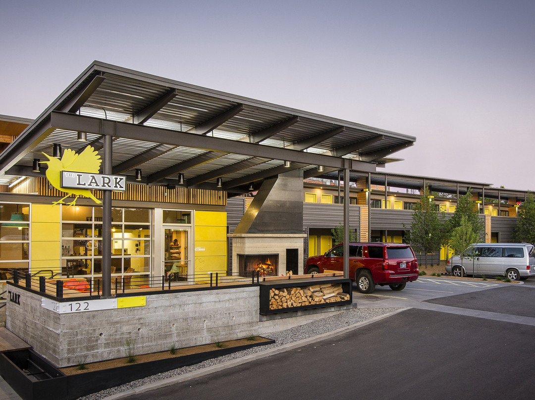 The LARK Bozeman主图
