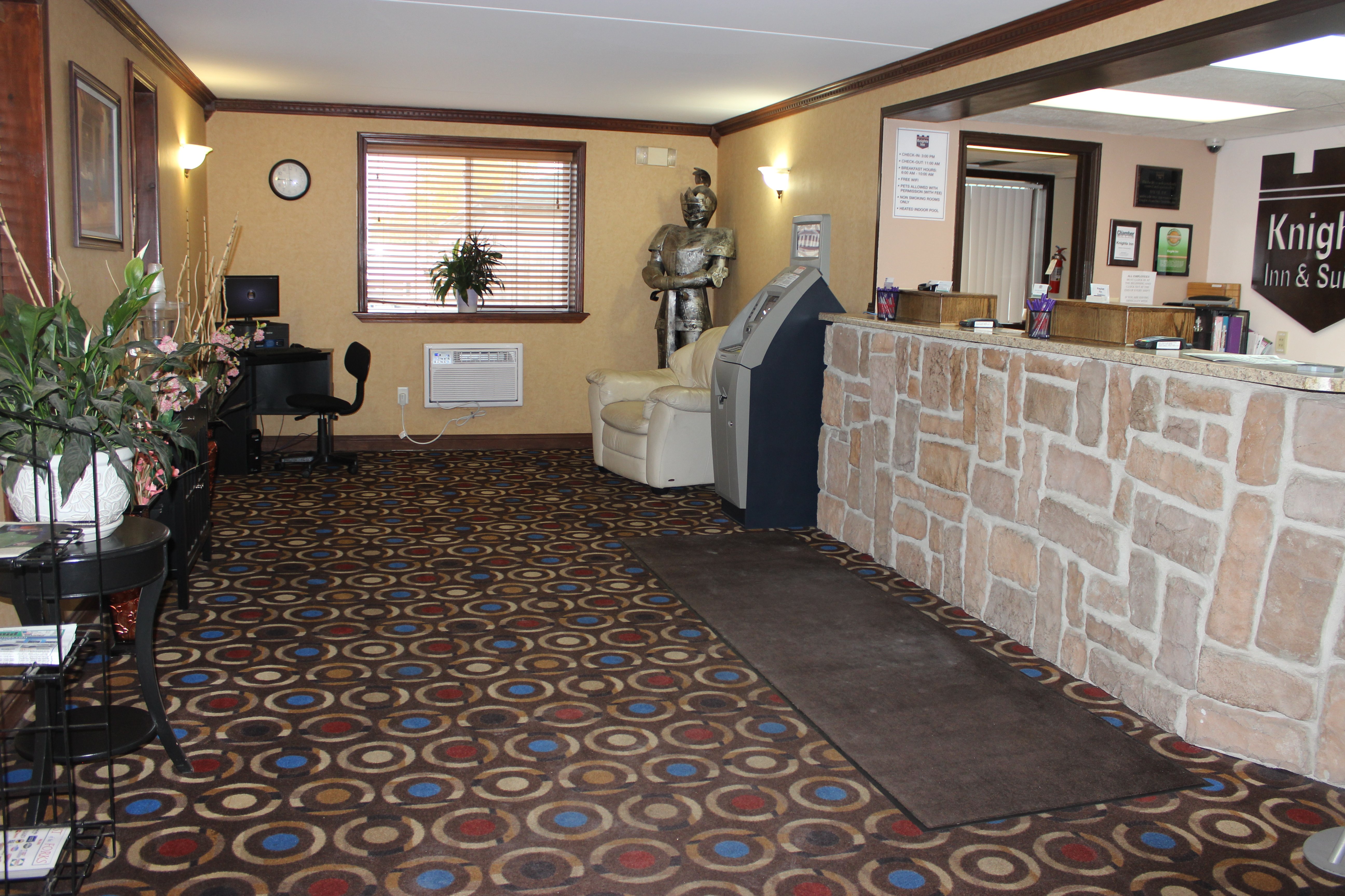 Knights Inn Grand Forks-官方