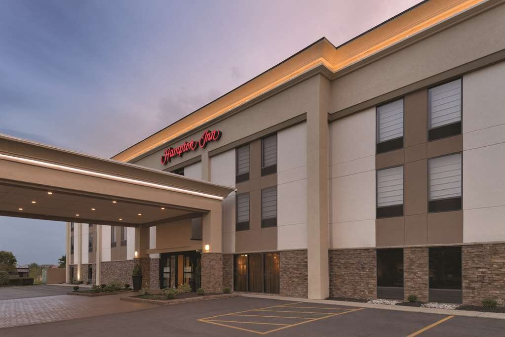 Hampton Inn Cincinnati-Kings Island主图