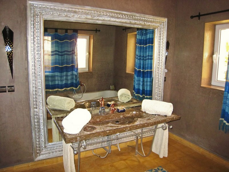 苏丹娜皇家高尔夫酒店主图