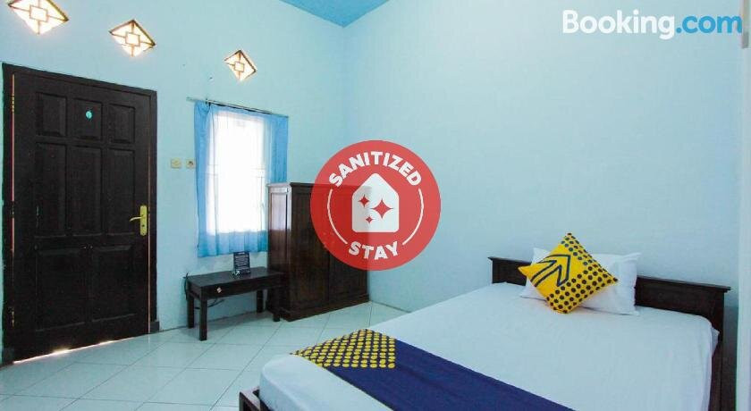 Spot On 2288 Kost Mittasukha Family