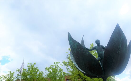 Thumbelina-欧登塞必去景点