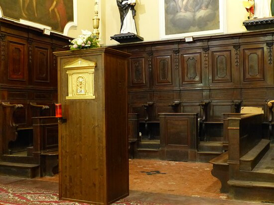 Chiesa della Santissima Trinità-Aielli必去景点