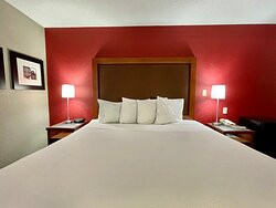 FairBridge Inn & Suites Fort Wayne主图