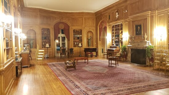 奥赫卡城堡庄园酒店主图