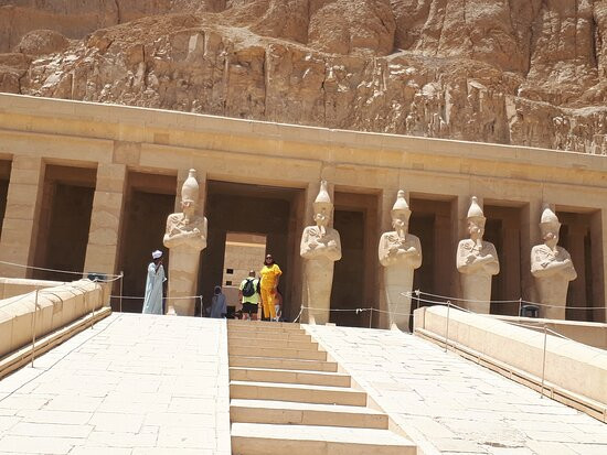 Luxor Travels-卢克索必去景点