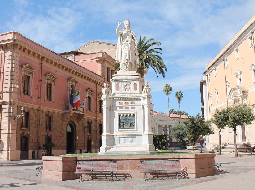 Piazza Eleonora-奥里斯塔诺省必去景点
