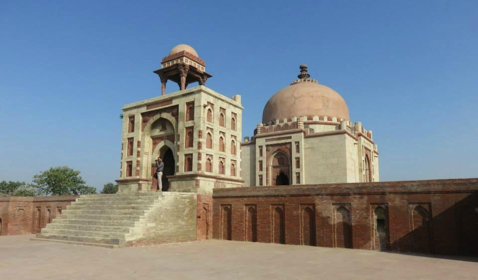 Tomb of Khwaza Khizr景点图片