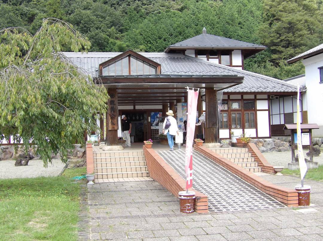 Michi-no-Eki Ryusei Hall-秩父市必去景点