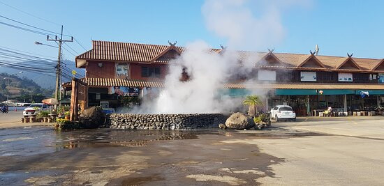 Mae Khachan Hot Spring-远巴保县必去景点