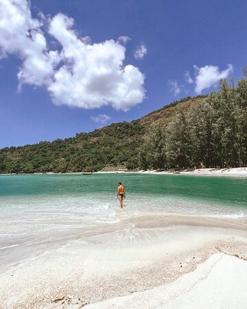 Adang Island Resort主图