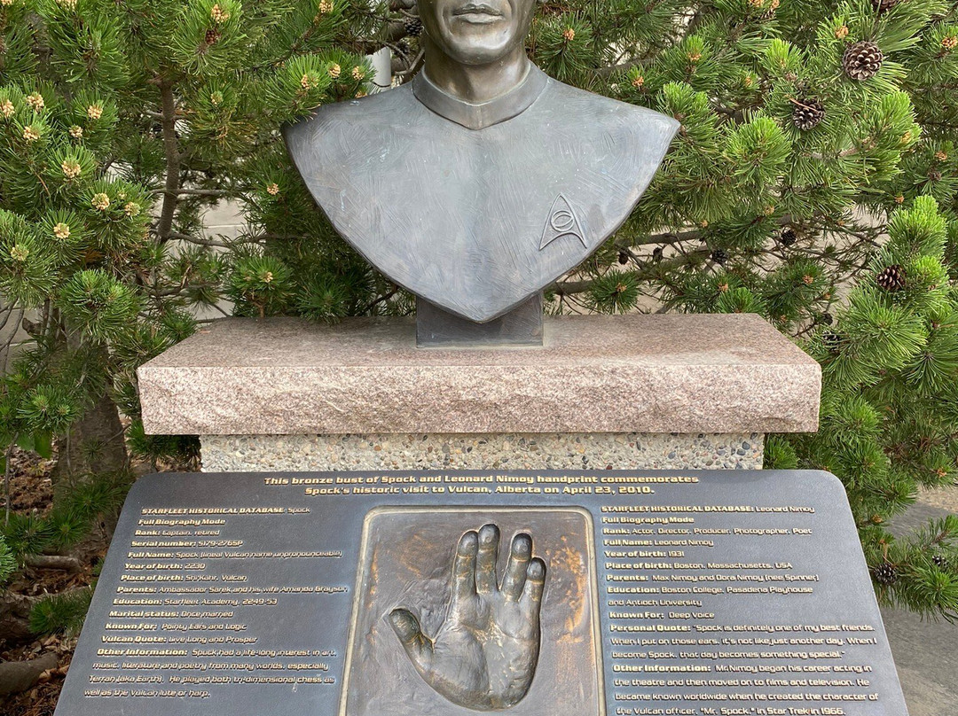 Vulcan Spock Bronze Bust And Handprint